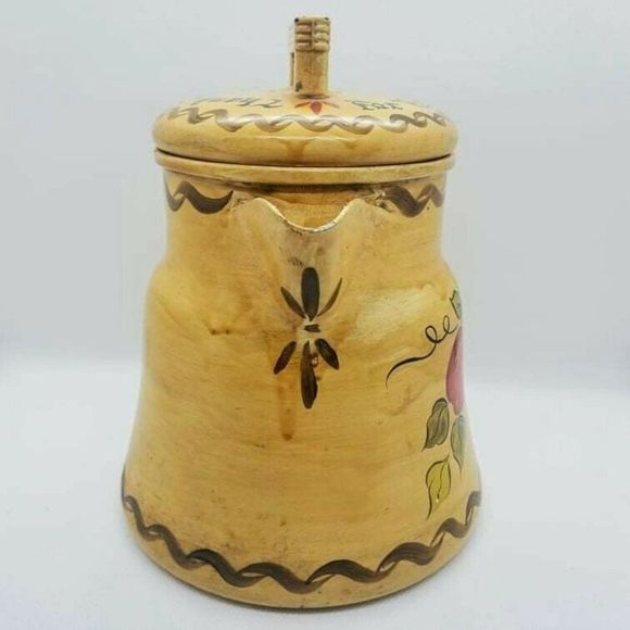 Tole Painted Tin Tea Kettle Red Apples Signed Susan 1978 8" Tall Vintage - Picture 3 of 8